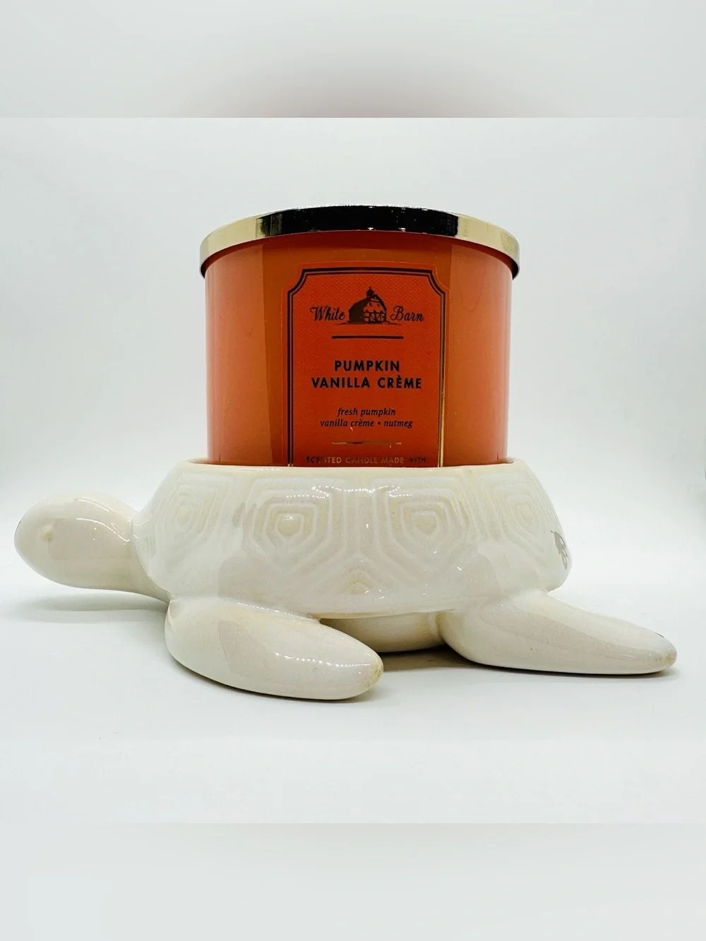 Bath & Body Works NEW ceramic sea turtle 3-wick candle holder in creamy white